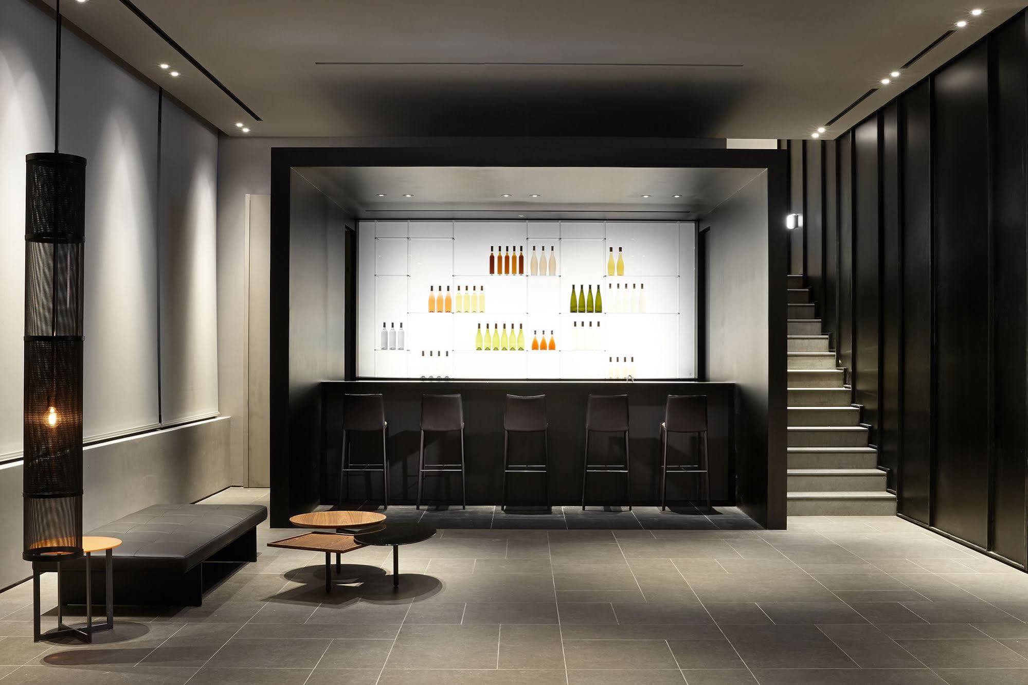 Shilla Stay Seocho Gangnam Station Сеул Экстерьер фото