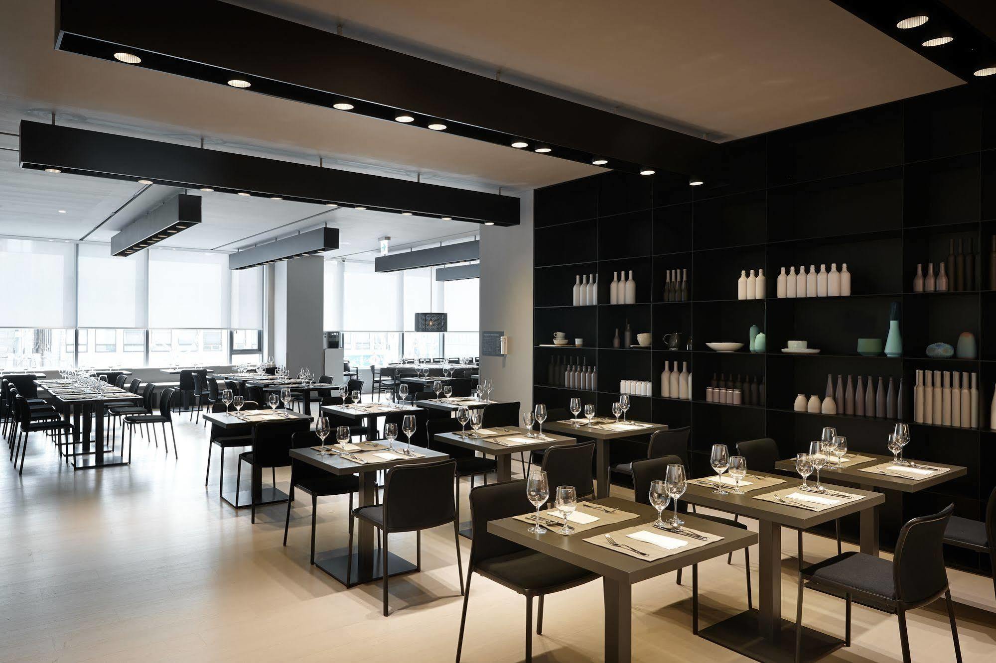 Shilla Stay Seocho Gangnam Station Сеул Экстерьер фото