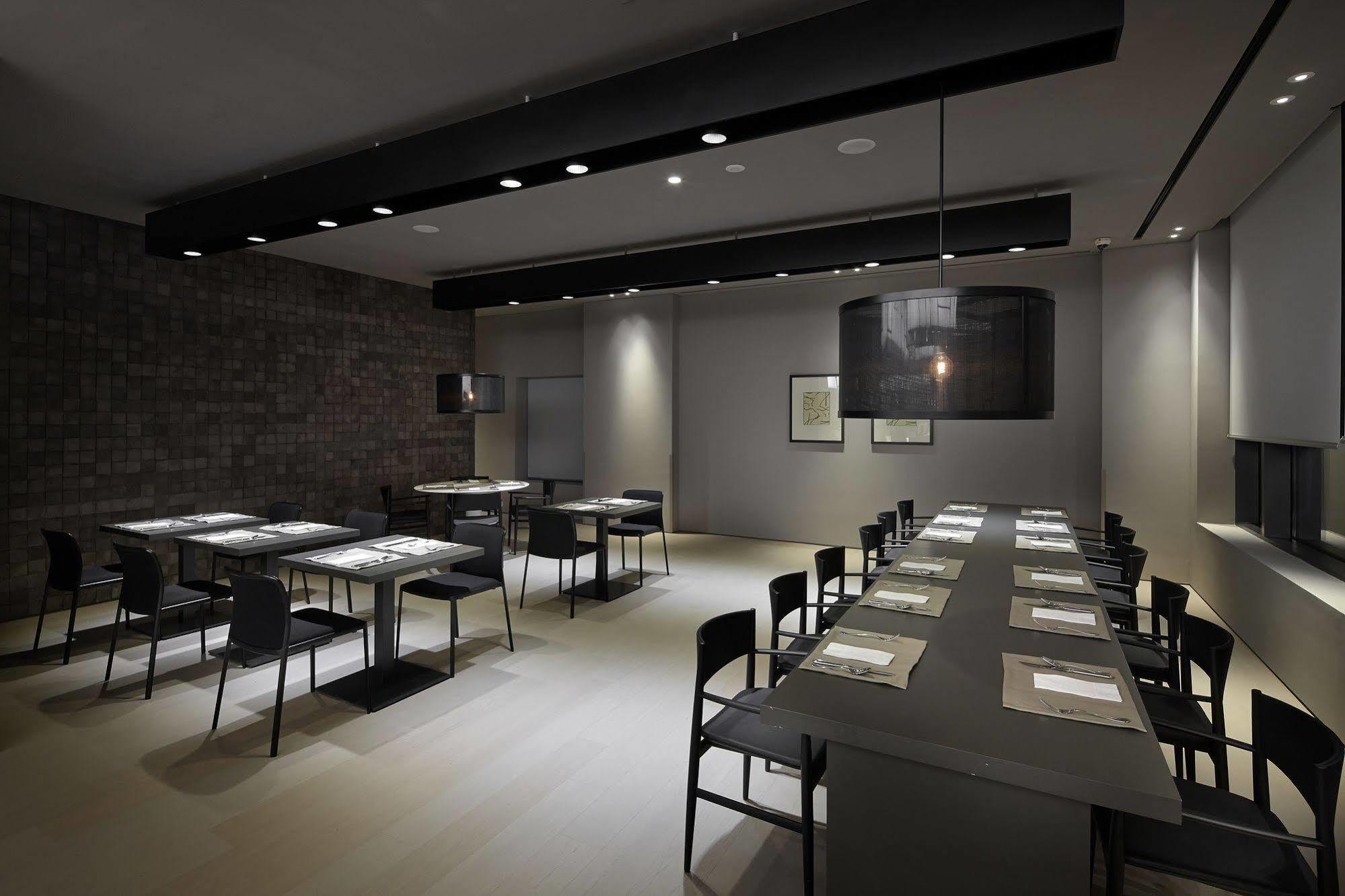 Shilla Stay Seocho Gangnam Station Сеул Экстерьер фото